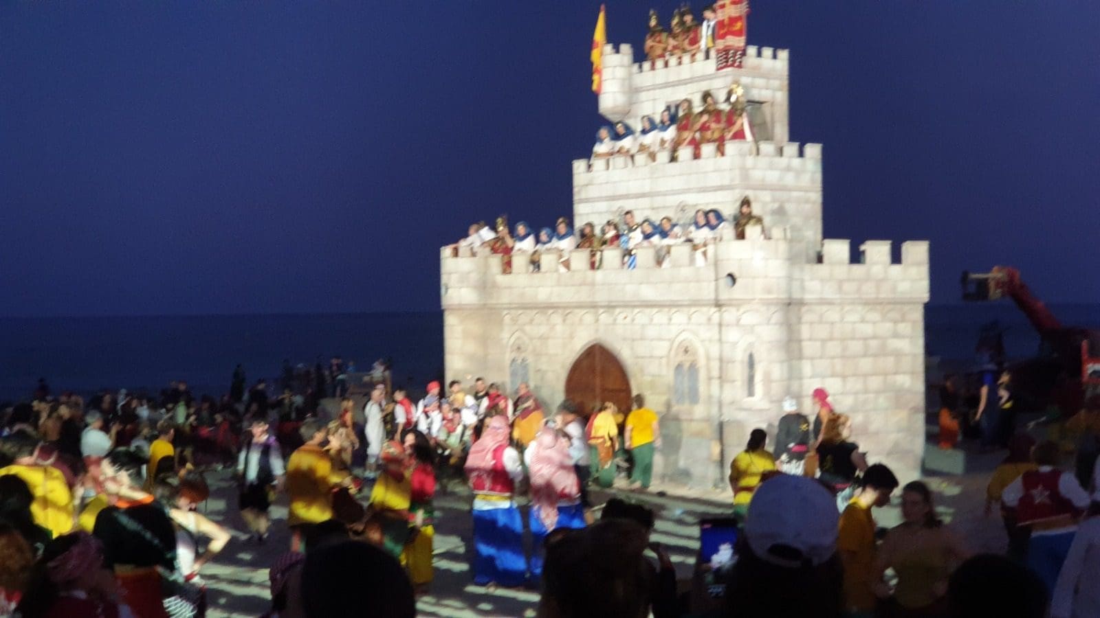 RECONQUISTA CRISTIANA DEL CASTILLO Fiestas de Moros y Cristianos Villajoyosa 2022