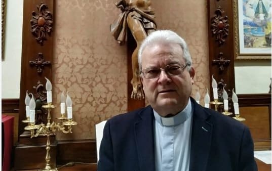 Entrevista a Juan Antonio párroco de Benidorm. mirando a la semana santa desde la iglesia San Jaime