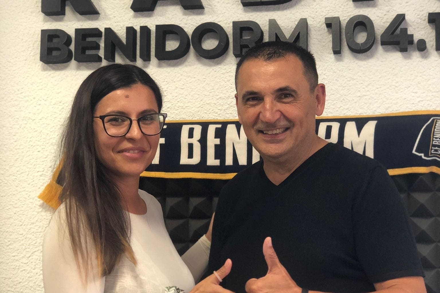 ¡»Fiesta, emprendimiento y secretos reales: El Barrio en Sintonía desvela lo que importa en Benidorm!» ¡»Fiesta, emprendimiento y secretos reales: El Barrio en Sintonía desvela lo que importa en Benidorm!»