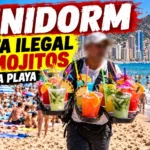 Benidorm venta de cocteles ilegales en la playa de levante
